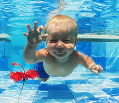Baby plávanie